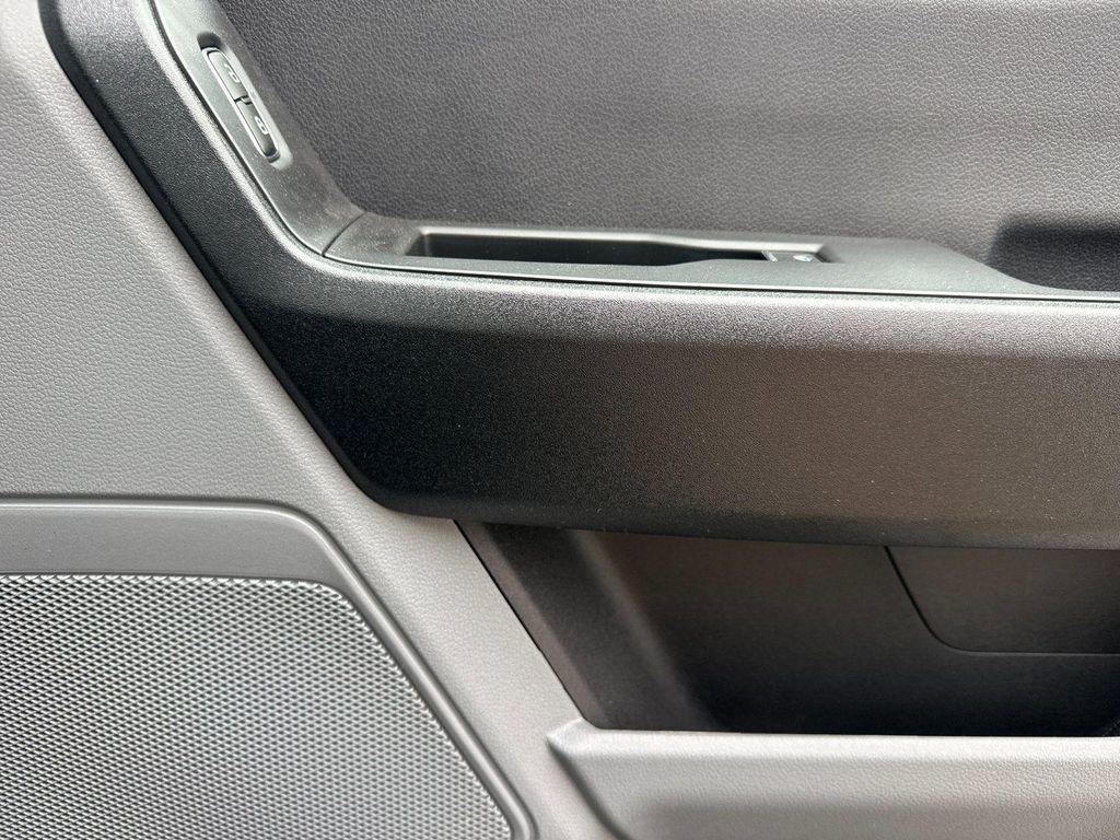 new 2025 Ford F-450 car, priced at $67,000