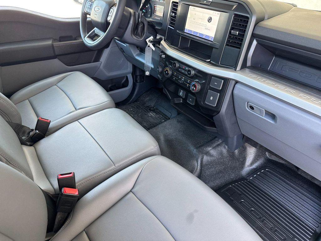 new 2025 Ford F-450 car, priced at $66,195