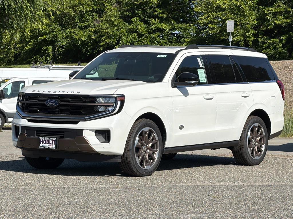 new 2026 Ford Expedition car, priced at $84,404