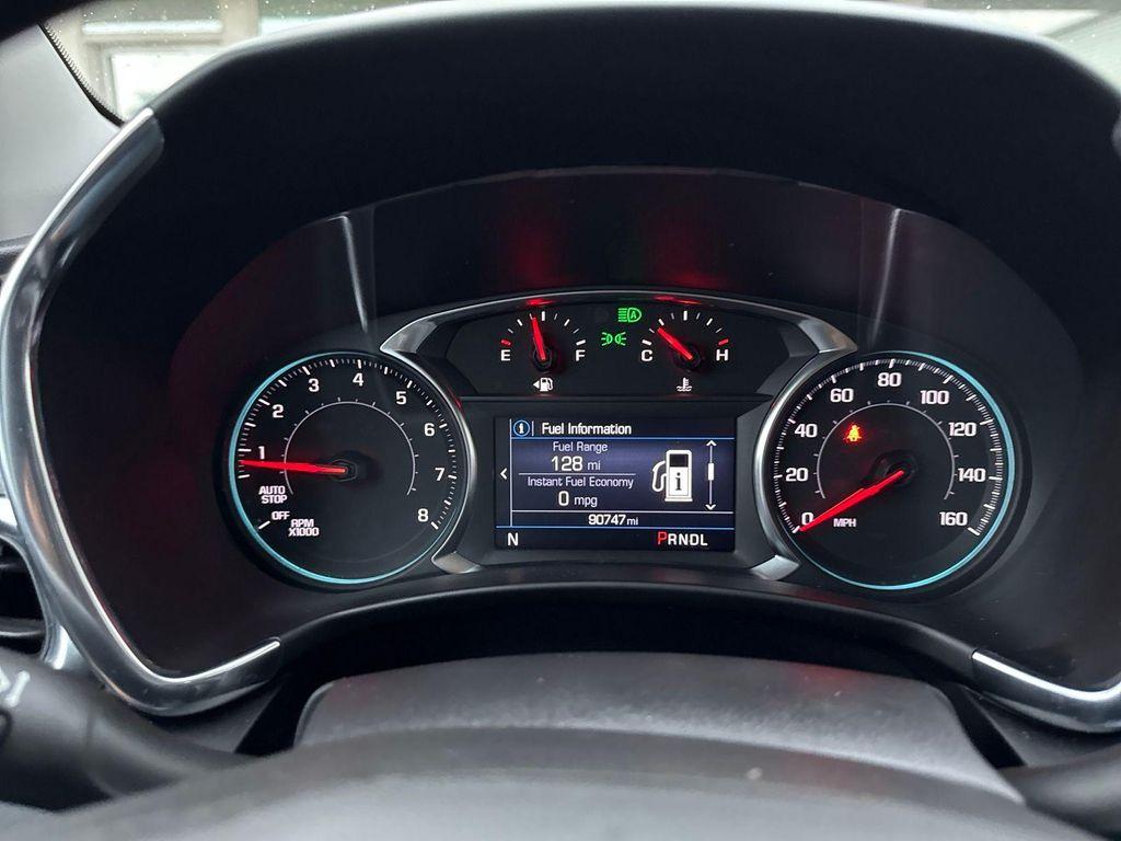 used 2024 Chevrolet Equinox car, priced at $14,600