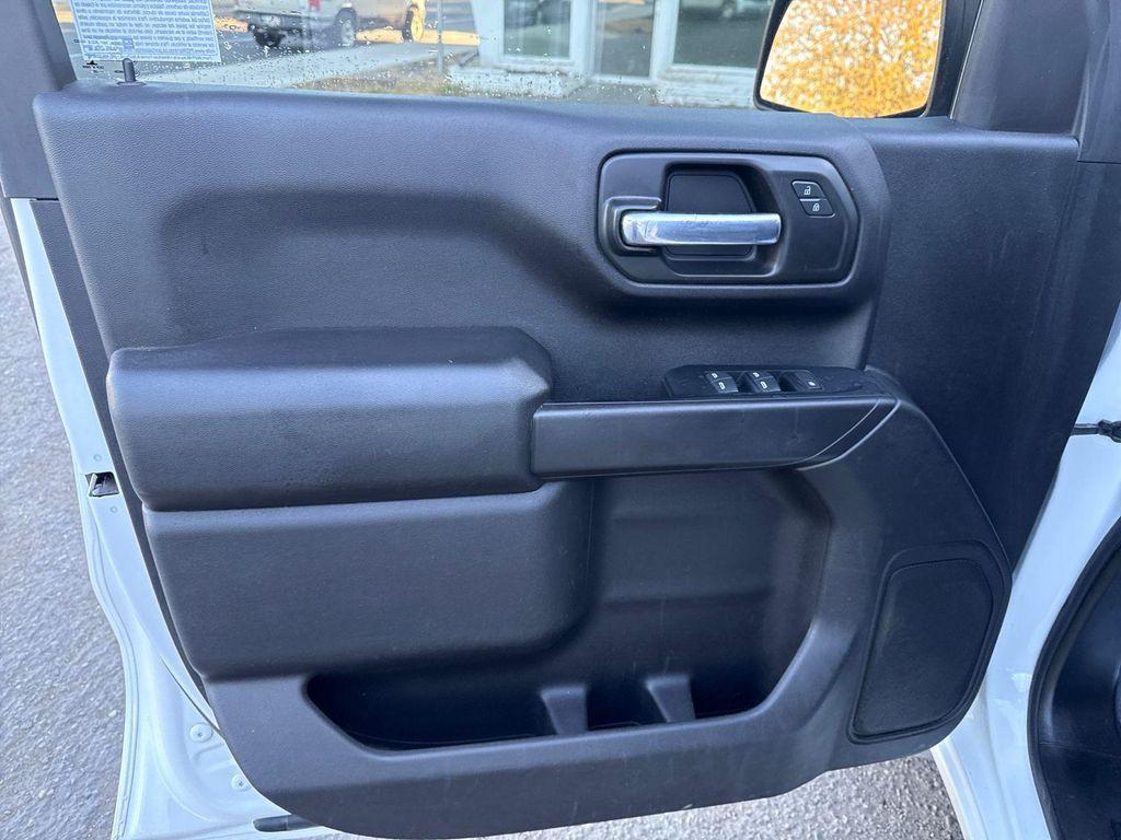 used 2022 Chevrolet Silverado 1500 car, priced at $21,000