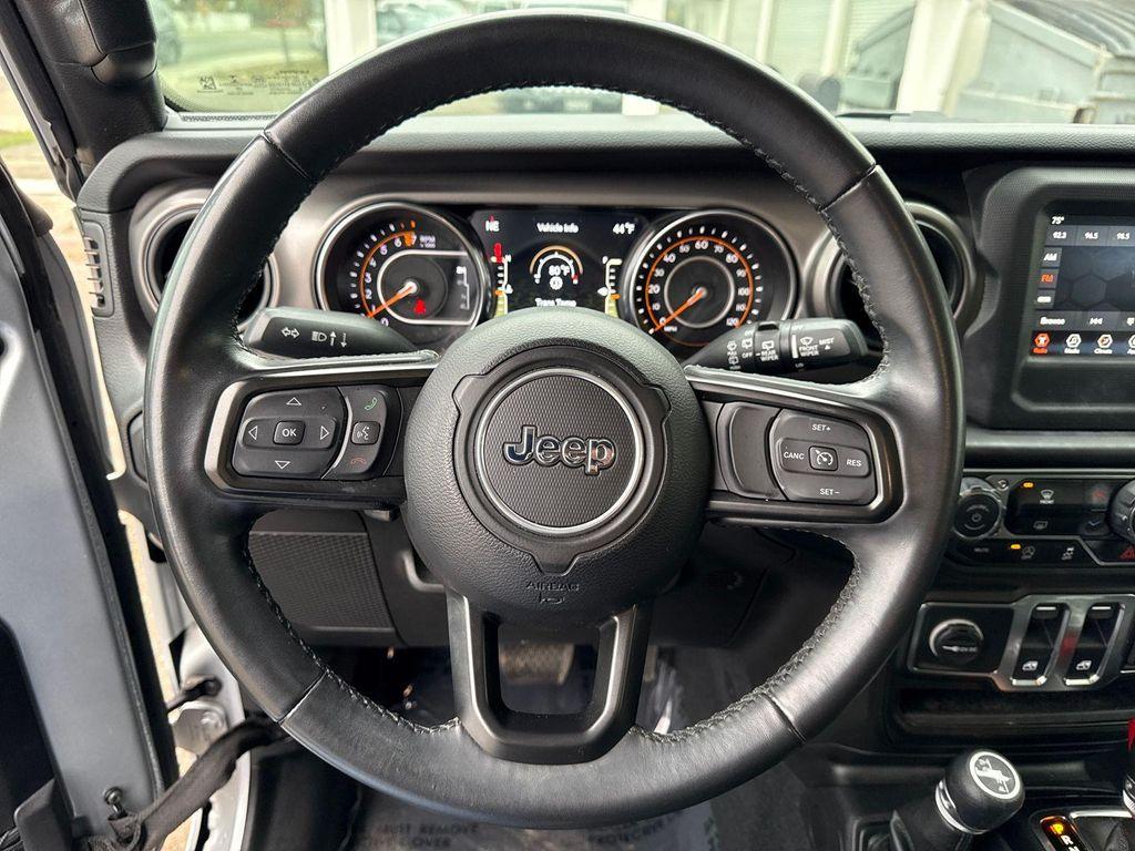 used 2022 Jeep Wrangler car, priced at $25,900