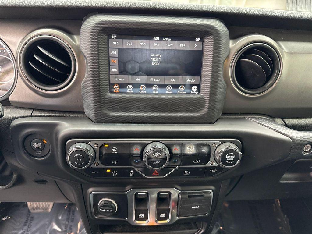 used 2022 Jeep Wrangler car, priced at $25,900