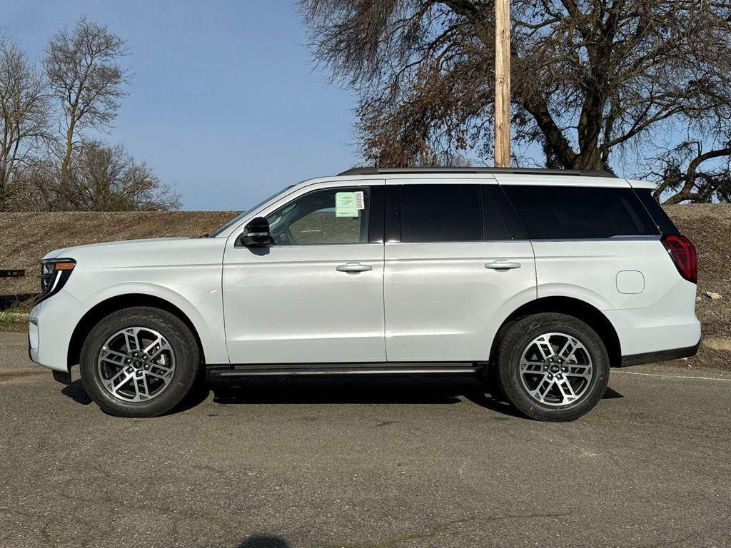 new 2026 Ford Expedition car, priced at $74,280