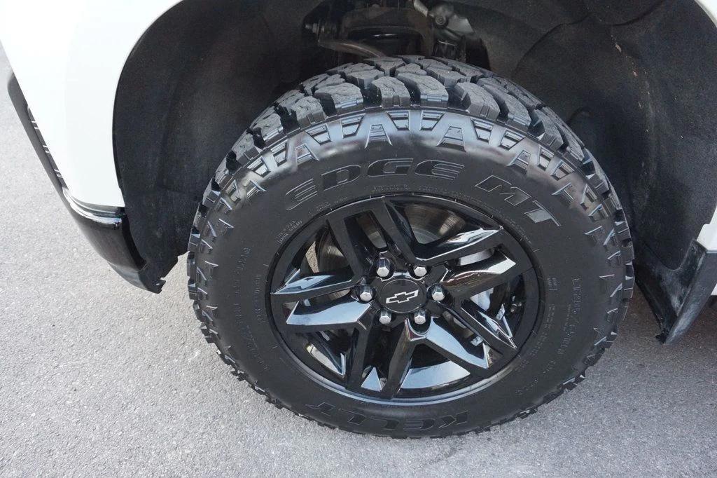 used 2020 Chevrolet Silverado 1500 car, priced at $30,998