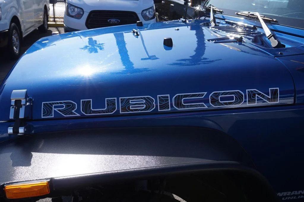 used 2009 Jeep Wrangler Unlimited car, priced at $15,998