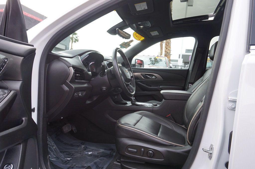 used 2023 Chevrolet Traverse car, priced at $21,998