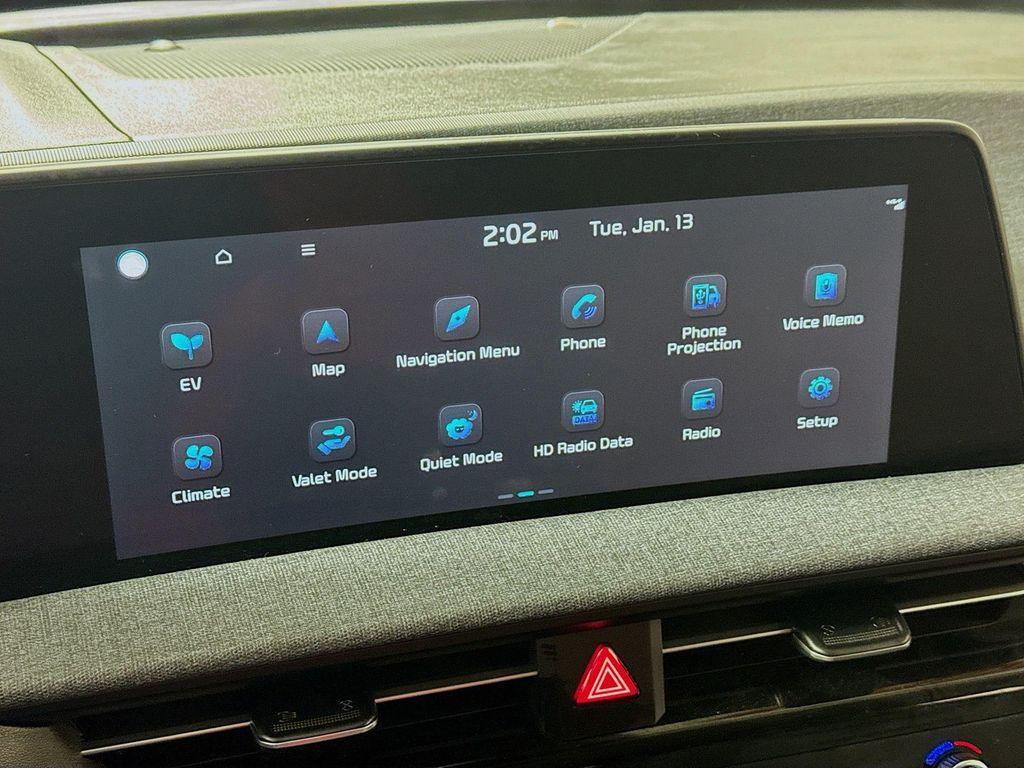 used 2022 Kia EV6 car, priced at $23,190