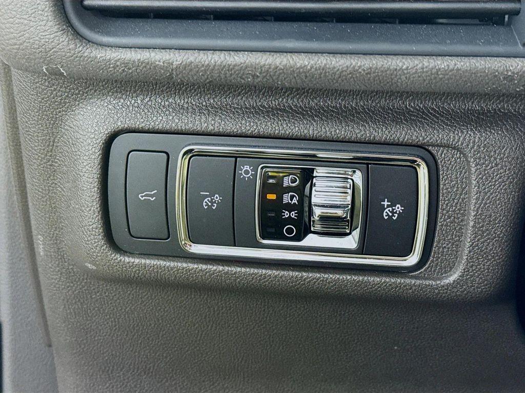 used 2022 Lincoln Corsair car, priced at $28,490