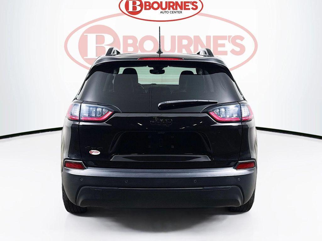 used 2021 Jeep Cherokee car, priced at $18,990