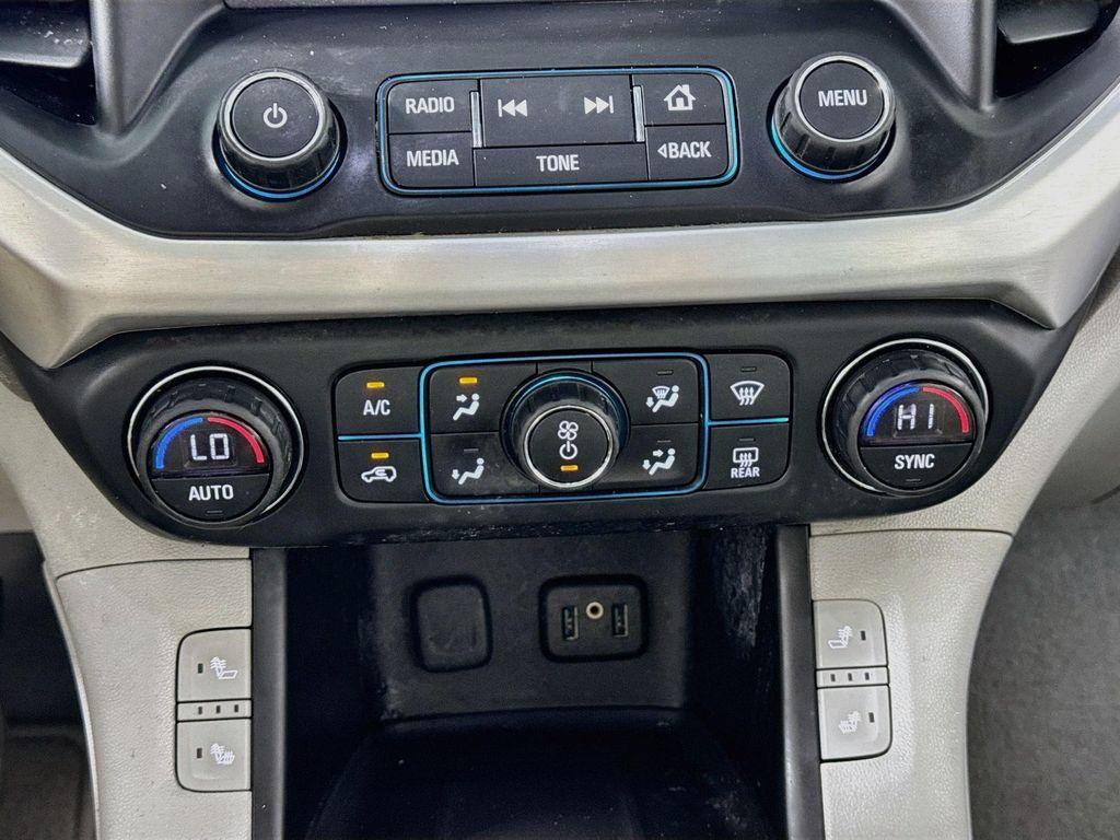used 2017 GMC Acadia car, priced at $17,074