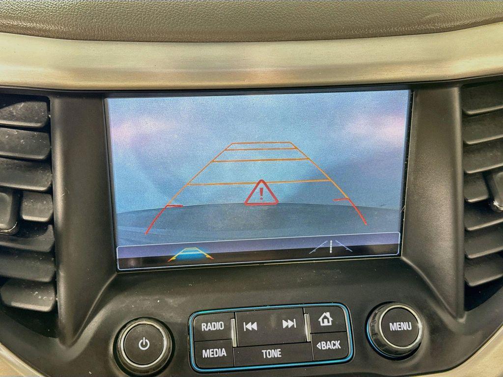 used 2017 GMC Acadia car, priced at $17,074