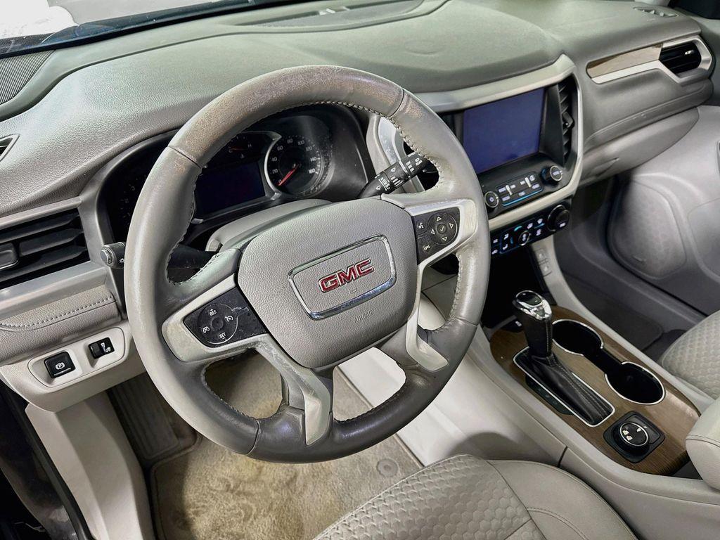 used 2017 GMC Acadia car, priced at $17,074