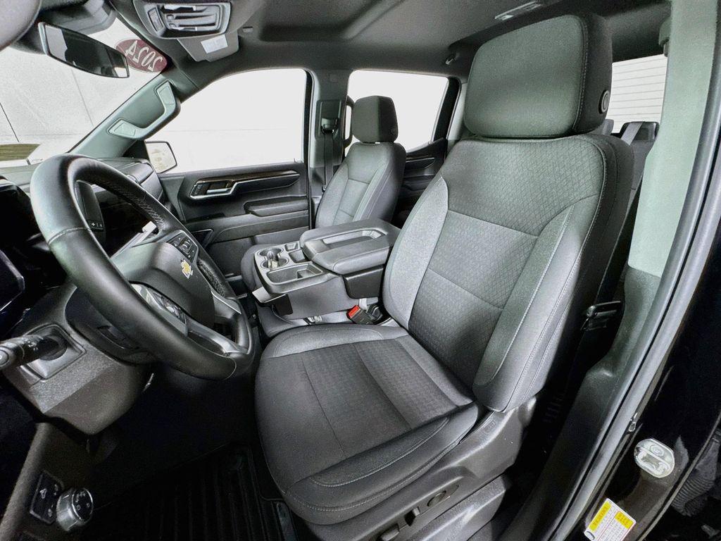 used 2024 Chevrolet Silverado 1500 car, priced at $37,074