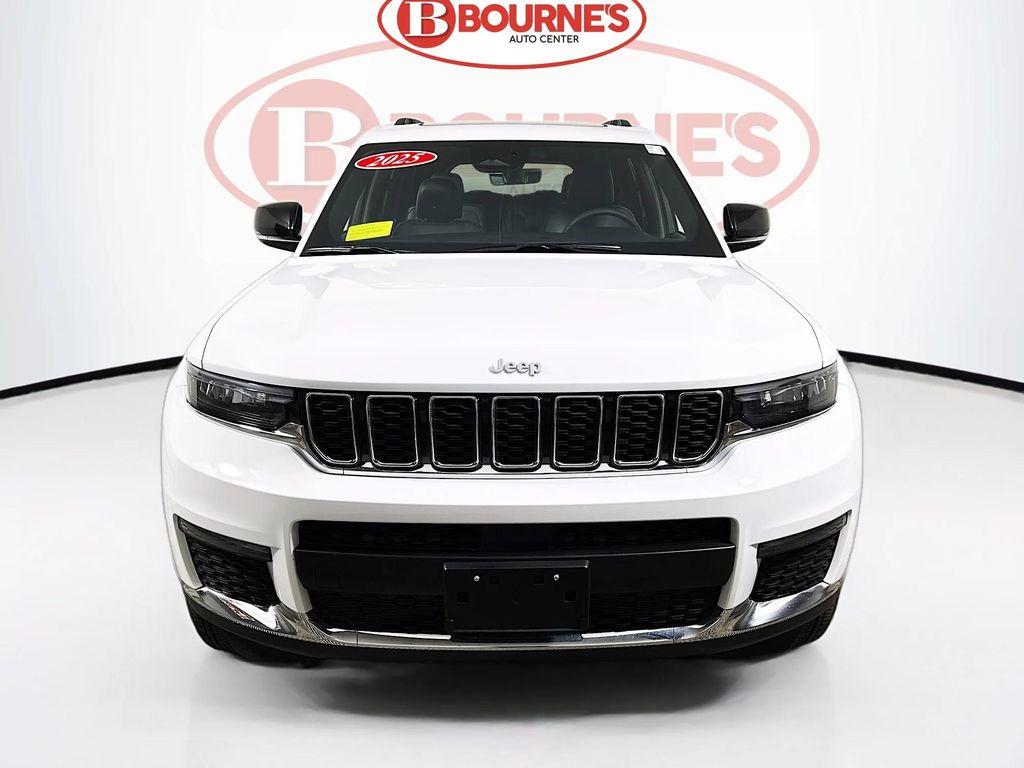 used 2025 Jeep Grand Cherokee L car, priced at $39,490