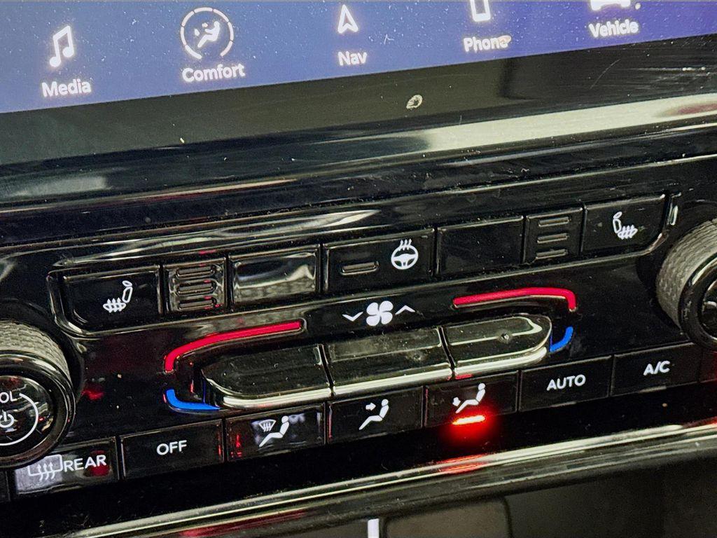 used 2022 Jeep Grand Cherokee L car, priced at $25,990