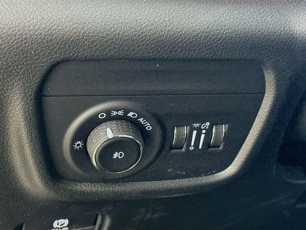 used 2022 Jeep Grand Cherokee L car, priced at $25,990