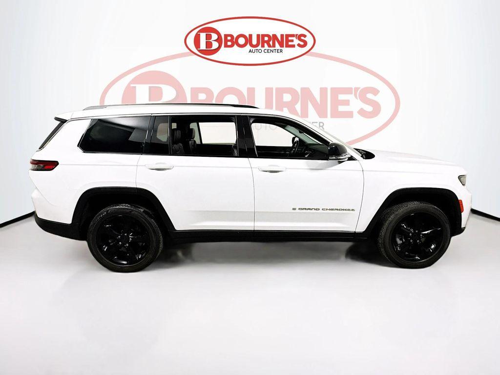 used 2022 Jeep Grand Cherokee L car, priced at $25,990