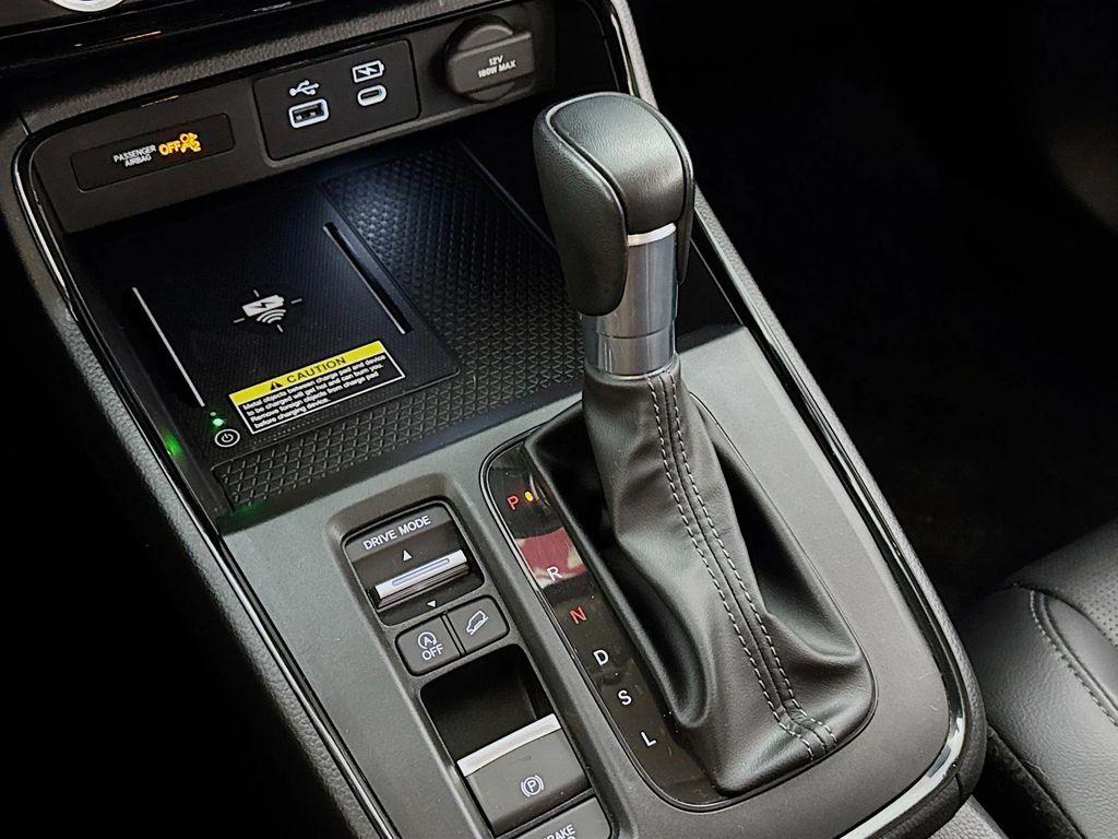 used 2024 Honda CR-V car, priced at $30,490