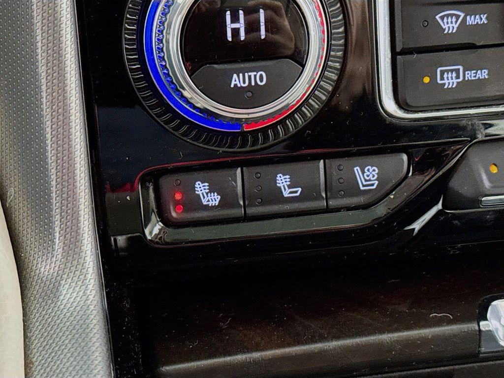 used 2022 GMC Yukon car, priced at $49,990