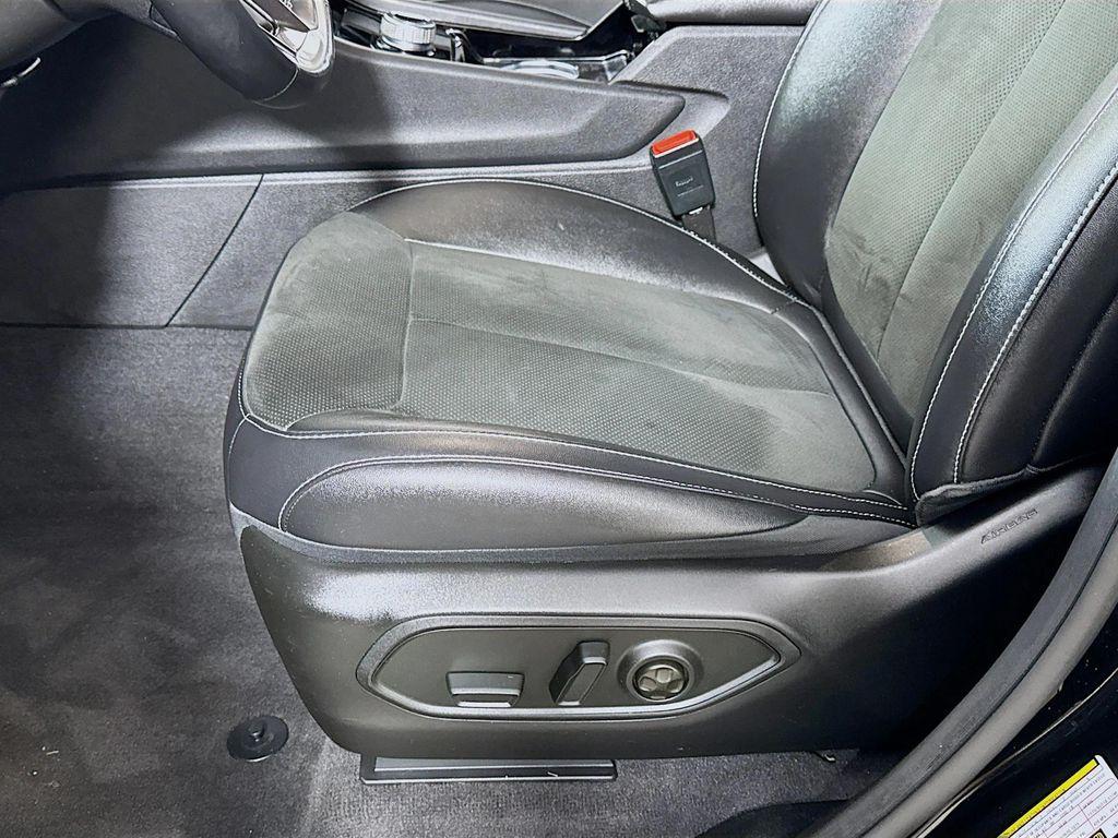 used 2022 Jeep Grand Cherokee L car, priced at $26,990