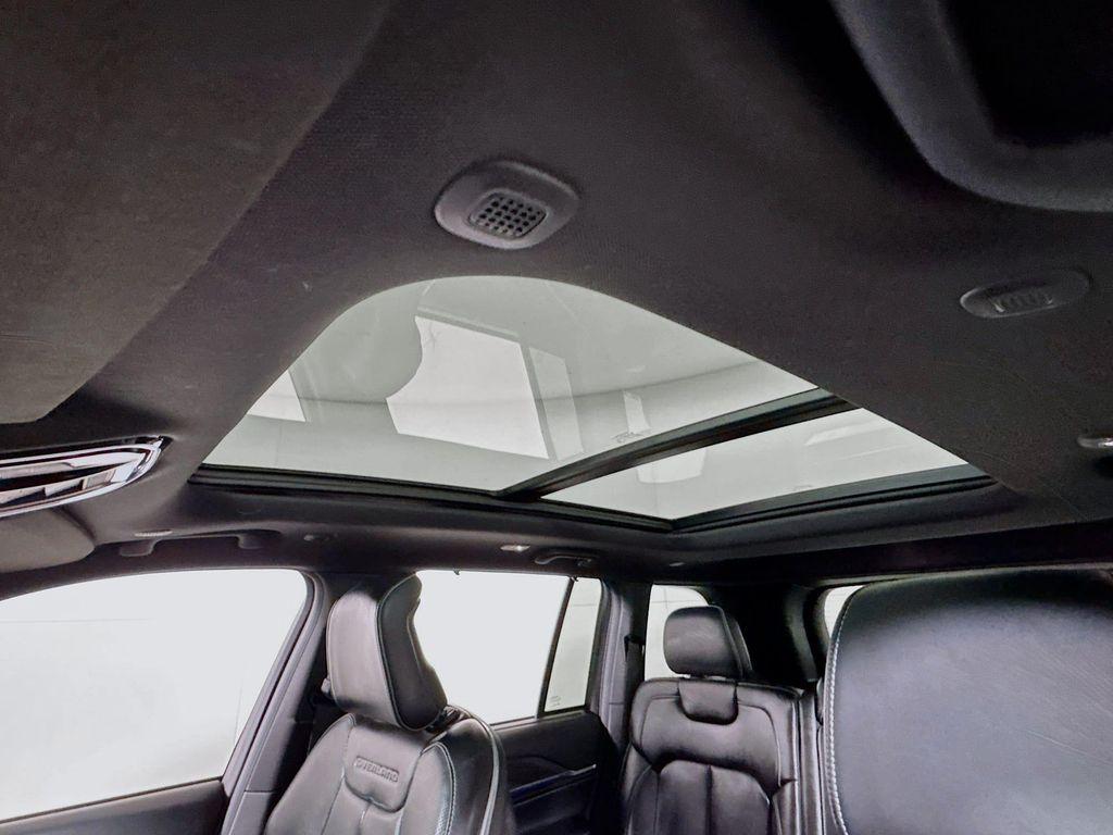 used 2022 Jeep Grand Cherokee 4xe car, priced at $29,074