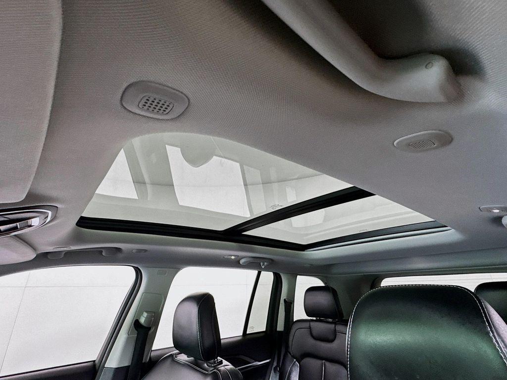 used 2023 Jeep Grand Cherokee 4xe car, priced at $27,074
