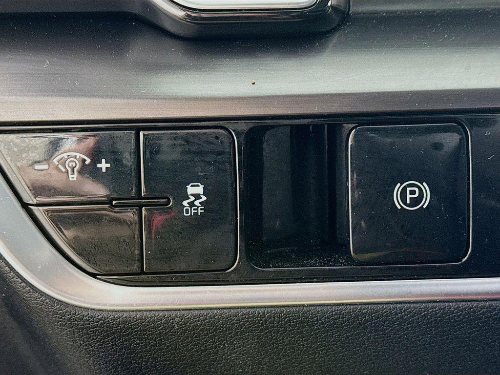 used 2024 Kia Sportage car, priced at $24,990