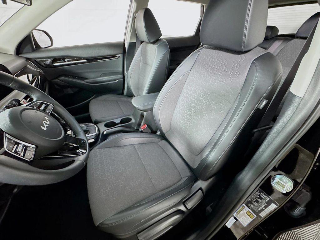 used 2025 Kia Seltos car, priced at $24,574
