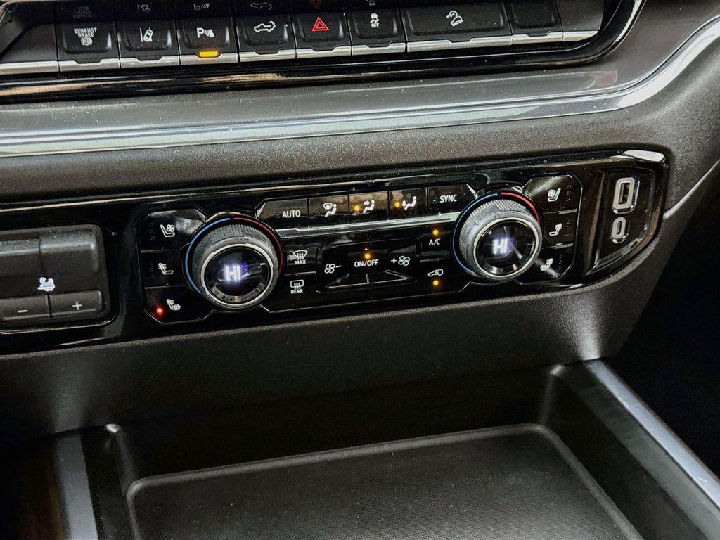 used 2024 Chevrolet Silverado 3500 car, priced at $65,990