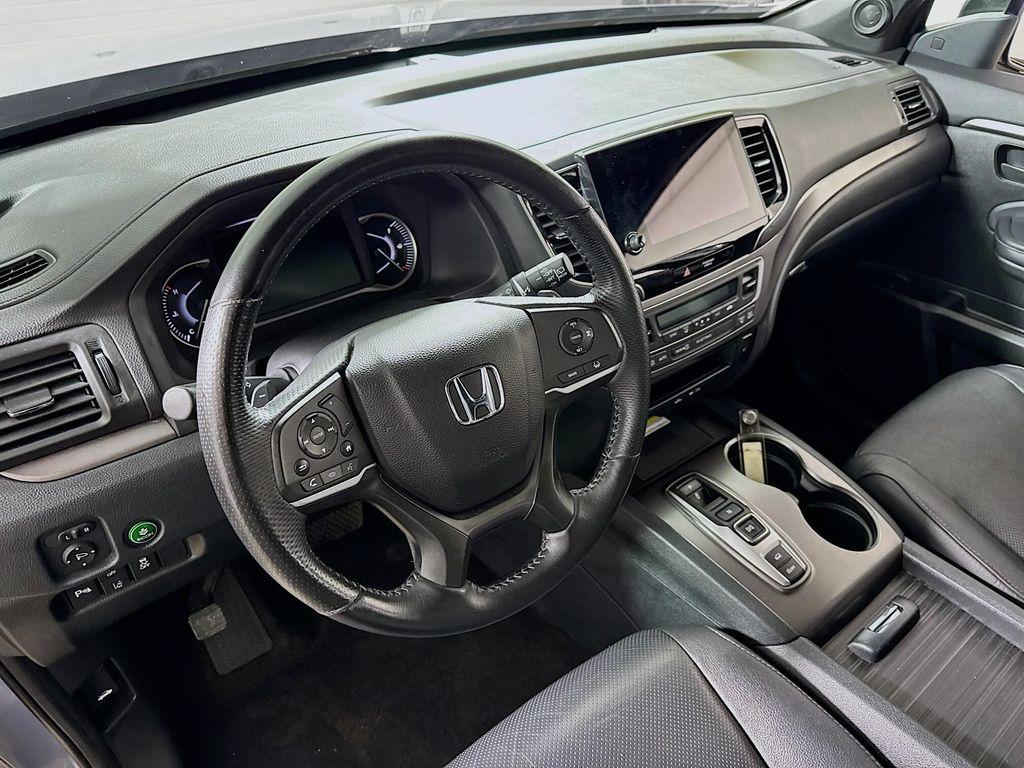 used 2022 Honda Passport car, priced at $27,590