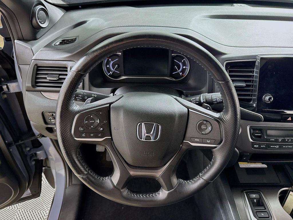 used 2022 Honda Passport car, priced at $27,590