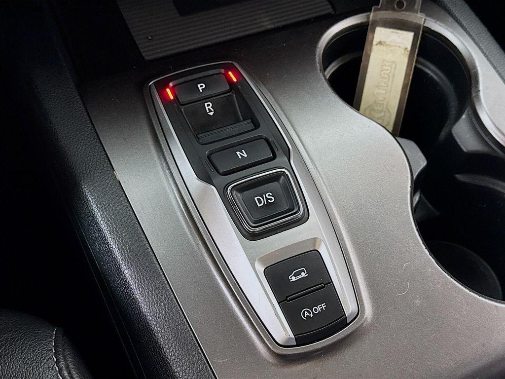 used 2022 Honda Passport car, priced at $27,590