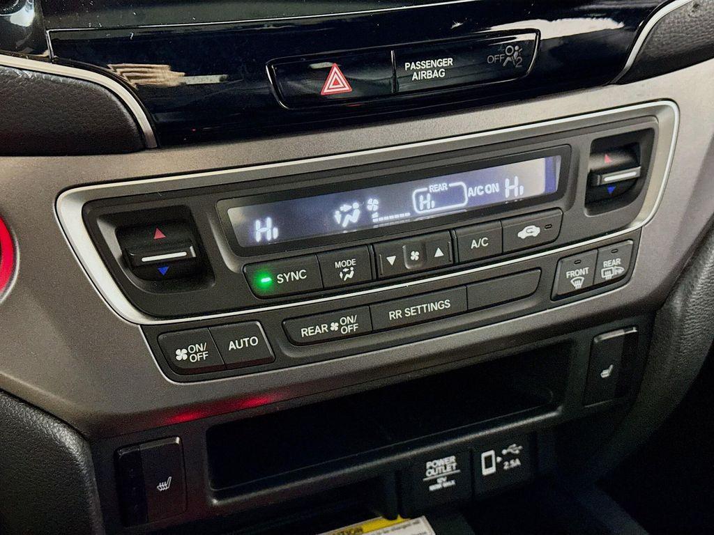 used 2022 Honda Passport car, priced at $27,590