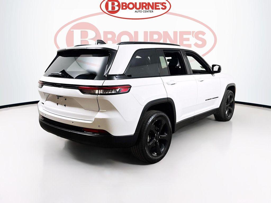 used 2023 Jeep Grand Cherokee car, priced at $30,590