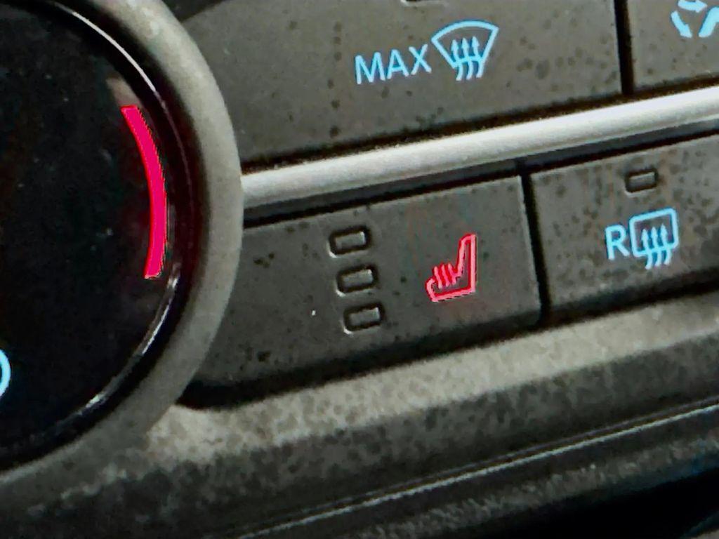 used 2025 Ford Bronco car, priced at $38,990