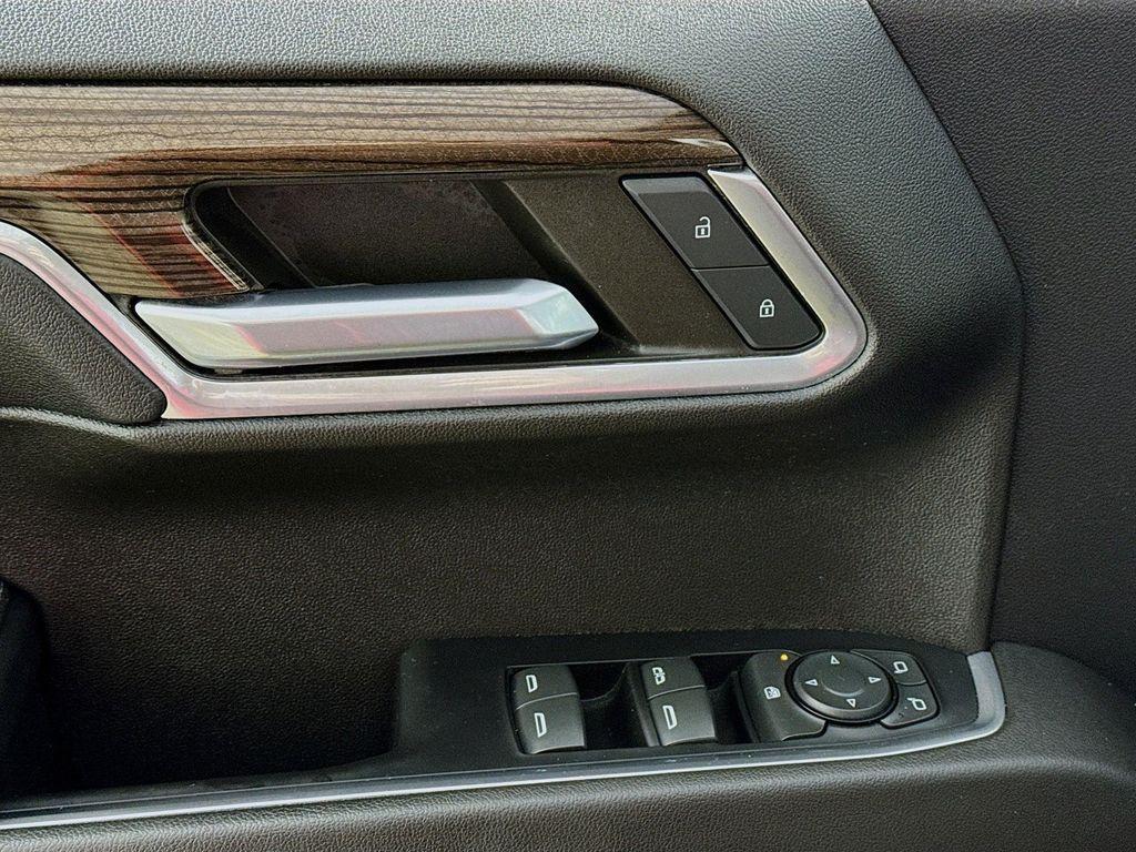 used 2022 Chevrolet Silverado 1500 car, priced at $32,490