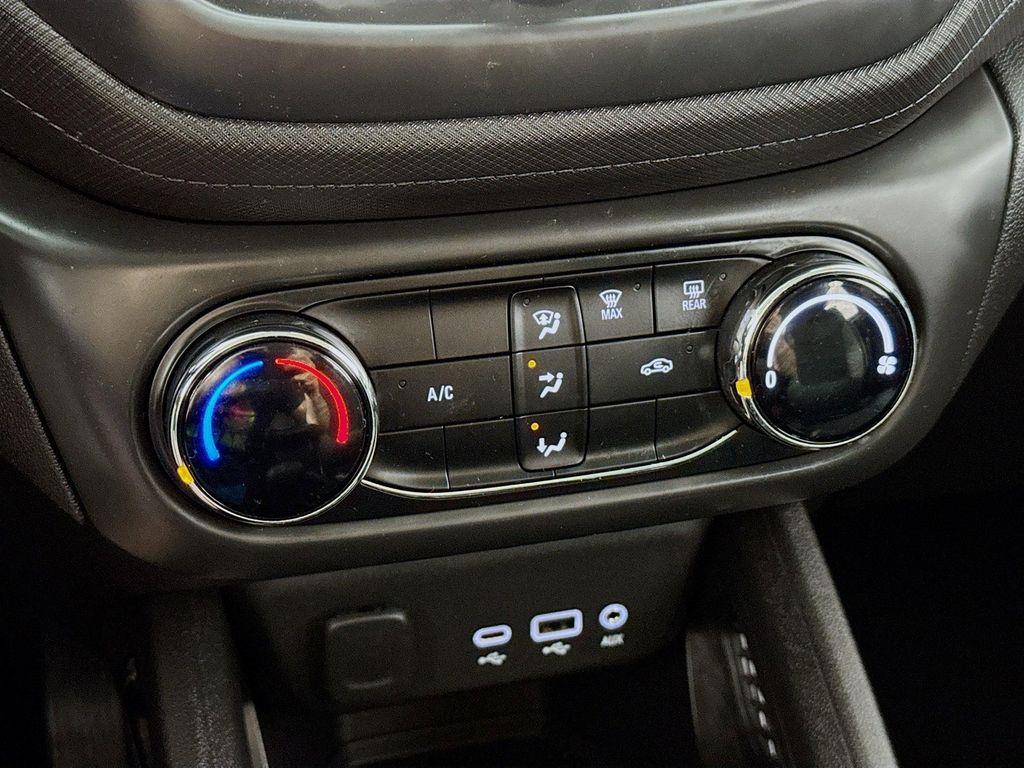 used 2021 Chevrolet TrailBlazer car, priced at $14,574