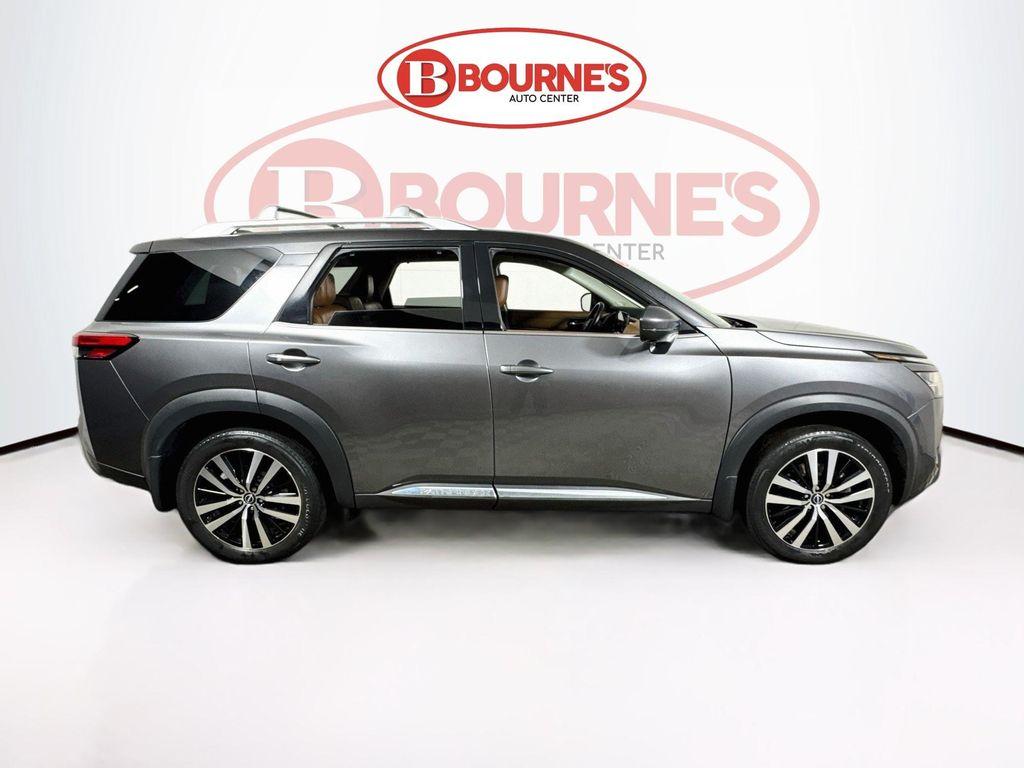used 2023 Nissan Pathfinder car, priced at $34,274