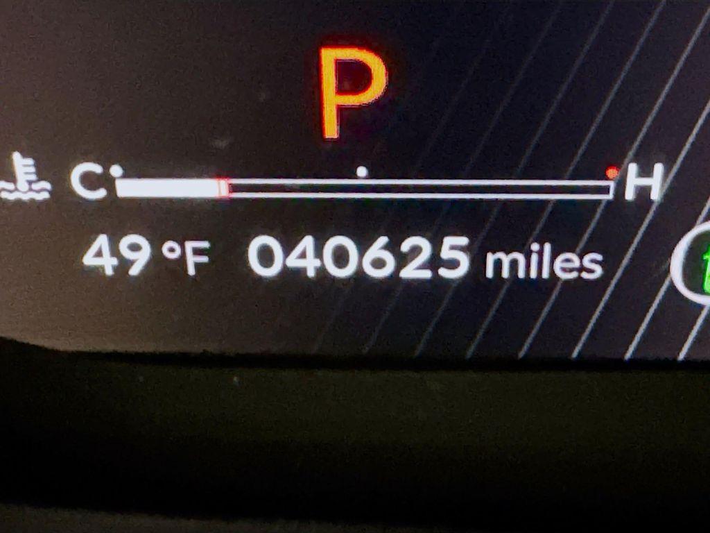 used 2023 Acura MDX car, priced at $41,290