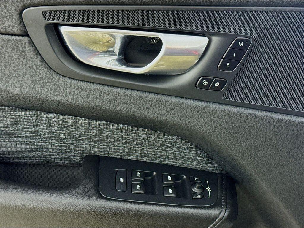 used 2023 Volvo XC60 car, priced at $29,690