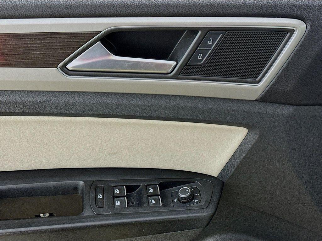 used 2018 Volkswagen Atlas car, priced at $14,990