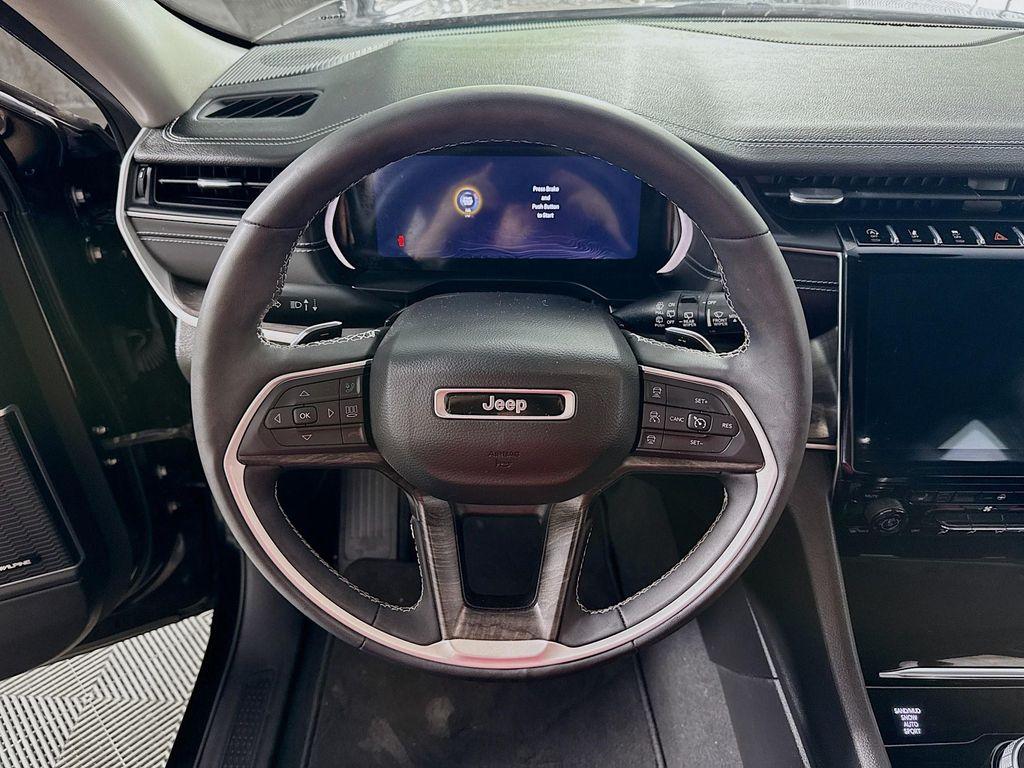 used 2023 Jeep Grand Cherokee car, priced at $30,574