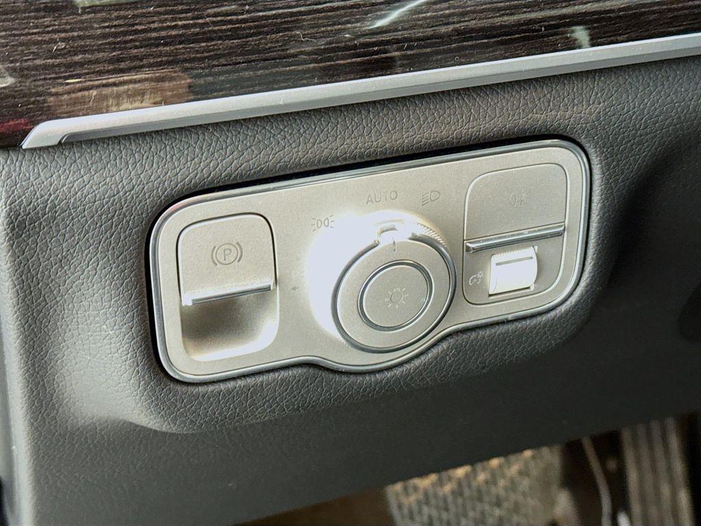 used 2022 Mercedes-Benz GLE 350 car, priced at $30,590