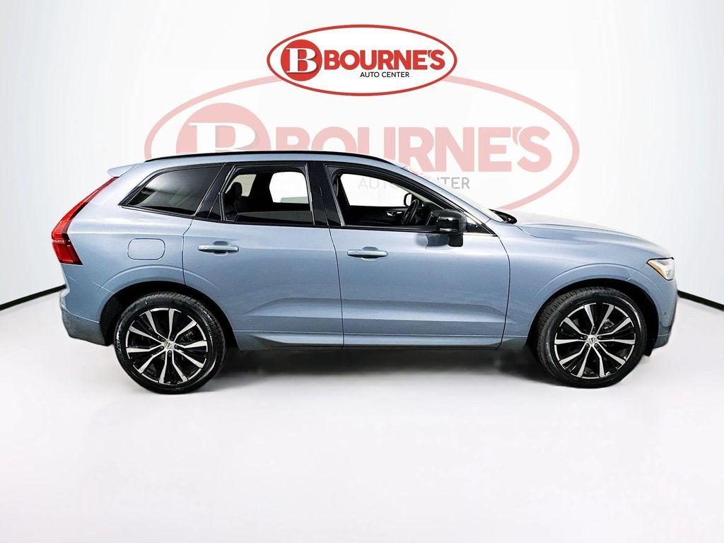 used 2023 Volvo XC60 car, priced at $32,990