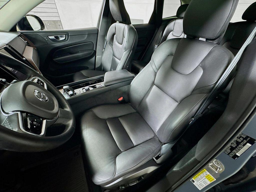 used 2023 Volvo XC60 car, priced at $32,990