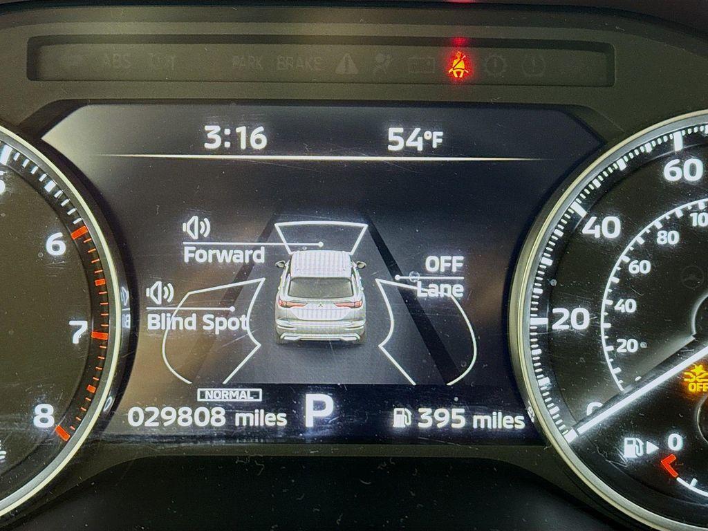 used 2025 Mitsubishi Outlander car, priced at $25,574