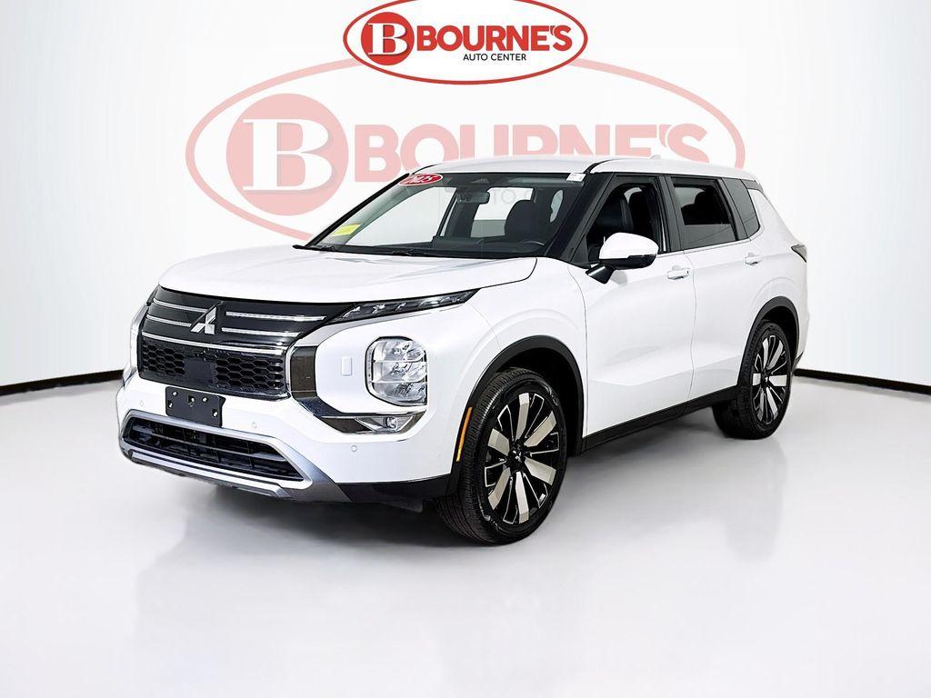 used 2025 Mitsubishi Outlander car, priced at $25,574
