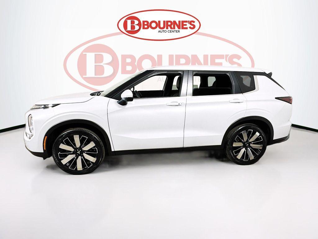 used 2025 Mitsubishi Outlander car, priced at $25,574