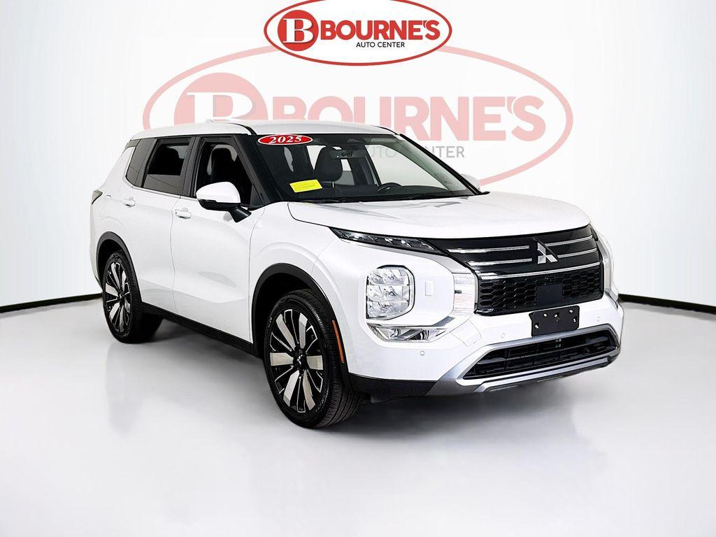 used 2025 Mitsubishi Outlander car, priced at $25,990